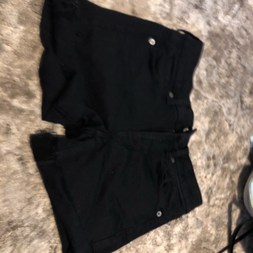American eagle black shorts